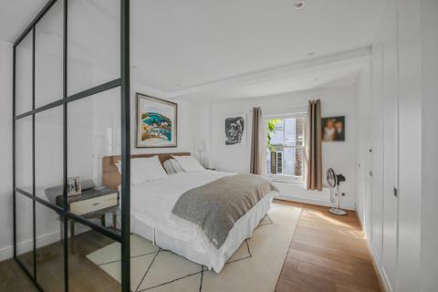 3 bedroom house for sale, Ruston Mews, Notting Hill, London