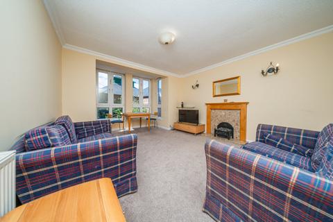 3 bedroom flat for sale, 26/9 Fettes Row, New Town, Edinburgh, EH3