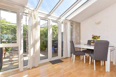 3 bedroom link detached house for sale, Park Lane, Greenhithe DA9