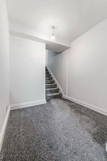2 bedroom apartment for sale, Station Road, Kettering NN15