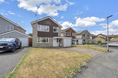 undefined, Crown Crescent, Ixworth