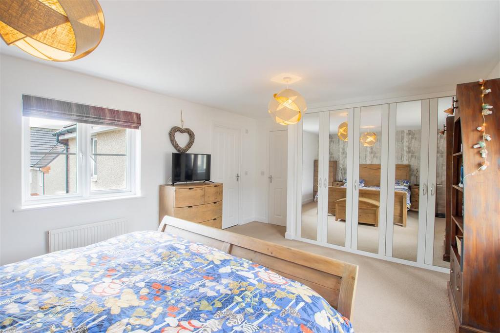 Main.bedroom-2.jpg