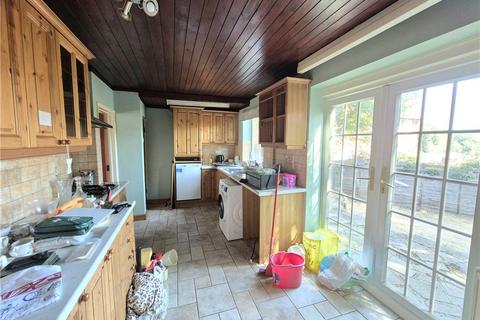 4 bedroom semi-detached house for sale, Beddington Road, St Pauls Cray, Kent, BR5