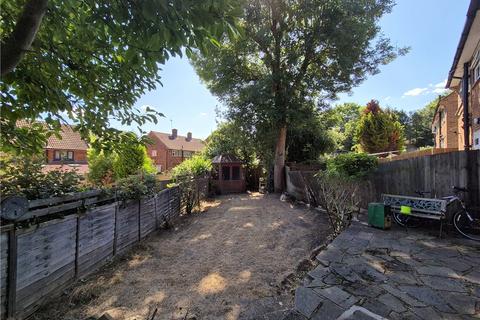 4 bedroom semi-detached house for sale, Beddington Road, St Pauls Cray, Kent, BR5