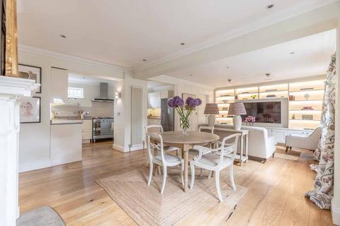 Centre House Windmill Road, Fulmer, Slough, SL3 6HD