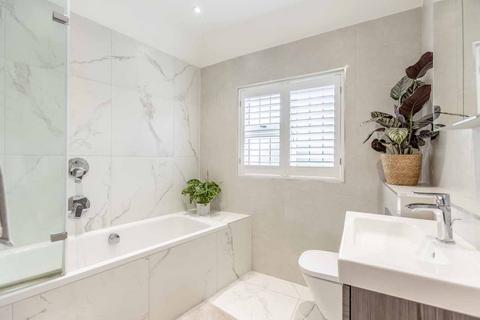 Centre House Windmill Road, Fulmer, Slough, SL3 6HD