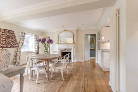 Centre House Windmill Road, Fulmer, Slough, SL3 6HD