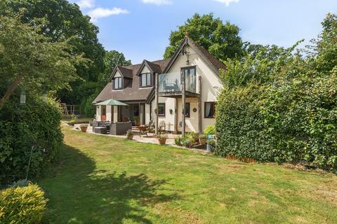 5 bedroom detached house for sale, Maurys Lane, Romsey SO51