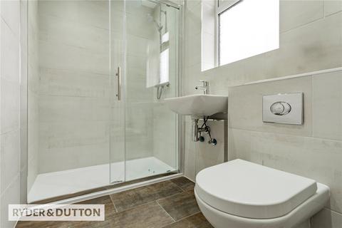 10 Cotswold Avenue, Shaw, Oldham, OL2 7RF