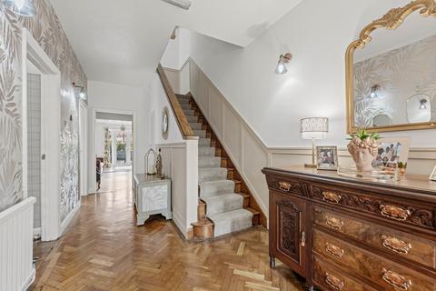 6 bedroom detached house for sale, Glentworth Crescent, Skegness PE25