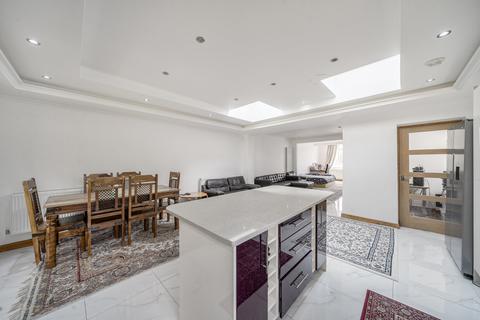 undefined, St. Edmunds Drive, Stanmore
