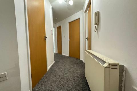 2 bedroom apartment to rent, Lever Court, Blackburn, Lancs, BB2 7FH