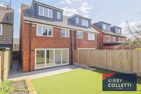 undefined, Frenchs Close, Stanstead Abbotts, Ware