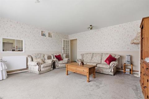 3 bedroom detached bungalow for sale, Chestnut Road, Diss IP21