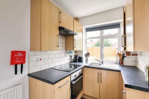 3 bedroom semi-detached house to rent, Hambleton Avenue, Osbaldwick Lane, York, YO10