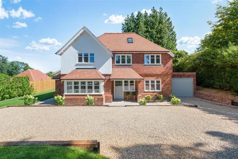 5 bedroom detached house for sale, The Avenue, Tadworth