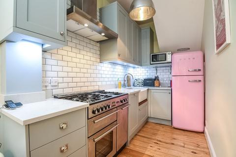 2 bedroom flat to rent, Gladsmuir Road, Whitehall Park, London, N19