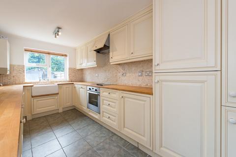 2 bedroom terraced house to rent, Seafield Road, Ramsgate, CT11