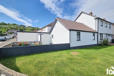 1 bedroom property for sale, Heol Trelai, Caerau, CF5