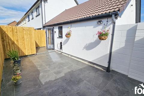 1 bedroom property for sale, Heol Trelai, Caerau, CF5