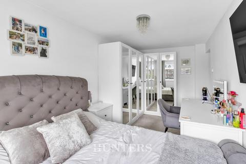 9 Duffield Road, Middleton, Manchester, M24 1NQ
