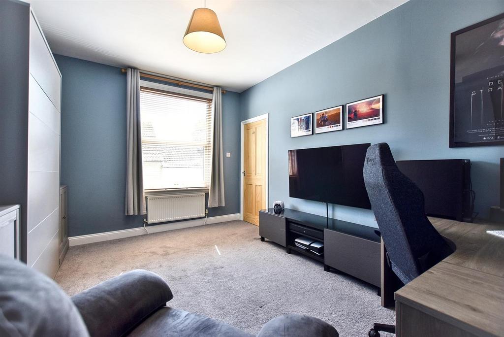 Bedroom 3.jpg