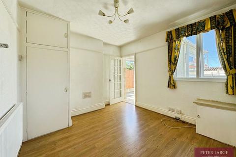 22 Bridgegate Road, Rhyl, LL18 4BN