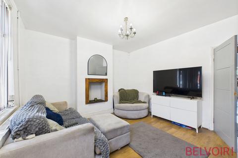 3 bedroom end of terrace house for sale, Belvoir Street, Hucknall, NG15