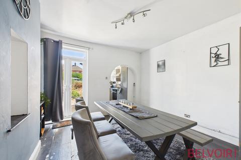 3 bedroom end of terrace house for sale, Belvoir Street, Hucknall, NG15