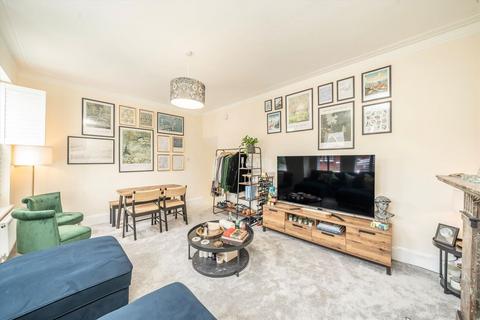 21b Moring Road, Tooting, London, SW17 8DN