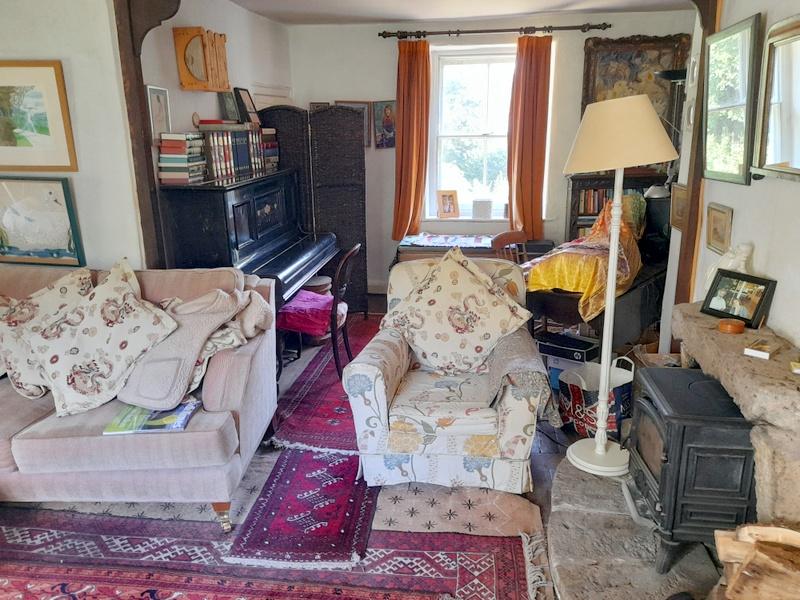 L shaped Living Room