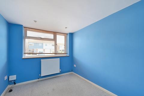 39 Badlesmere Road, Eastbourne, BN22 8TW