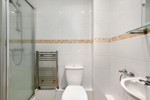 39 Badlesmere Road, Eastbourne, BN22 8TW