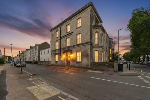 2 bedroom property for sale, Park Road, Gloucester GL1