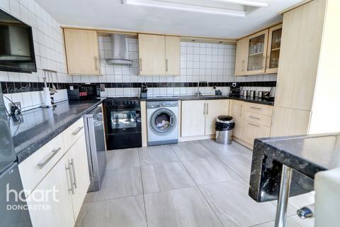 undefined, Mere Lane, Armthorpe, Doncaster