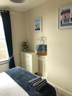 1 bedroom flat to rent, Knots Yard, Whitstable