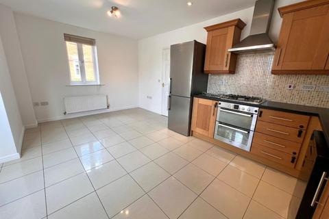 10 Acorn Close, Northampton, NN5 4BD