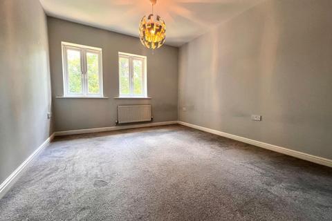 10 Acorn Close, Northampton, NN5 4BD