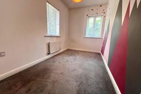 10 Acorn Close, Northampton, NN5 4BD