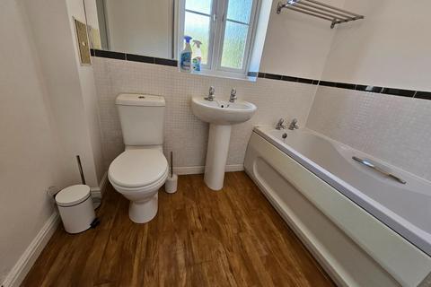 10 Acorn Close, Northampton, NN5 4BD