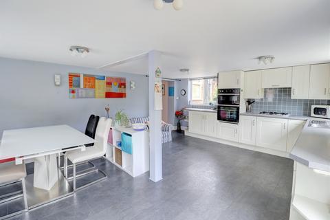 undefined, Rose Avenue, High Wycombe HP15