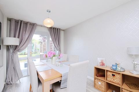 3 bedroom semi-detached house for sale, Windsor Drive, York YO32
