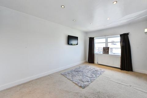undefined, Woodfield Avenue, Greater Manchester SK14