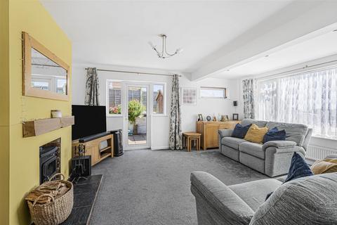 3 bedroom semi-detached bungalow for sale, Seaview Road, Newhaven