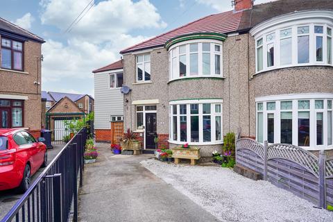 8 Warminster Place, Sheffield, S8 8PU
