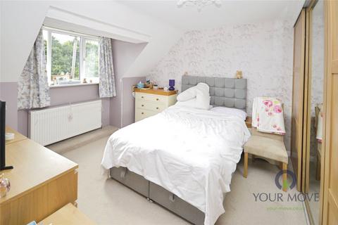 3 bedroom detached house for sale, Hollywood Lane, Rochester ME3
