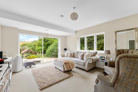 Linden Lea Southfields Road, Woldingham, Caterham, CR3 7BG