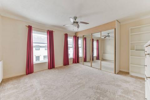 219 Gloucester Road, Croydon, CR0 2DW