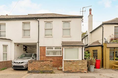 219 Gloucester Road, Croydon, CR0 2DW