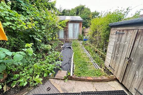 1 bedroom end of terrace house to rent, Croydon CR8